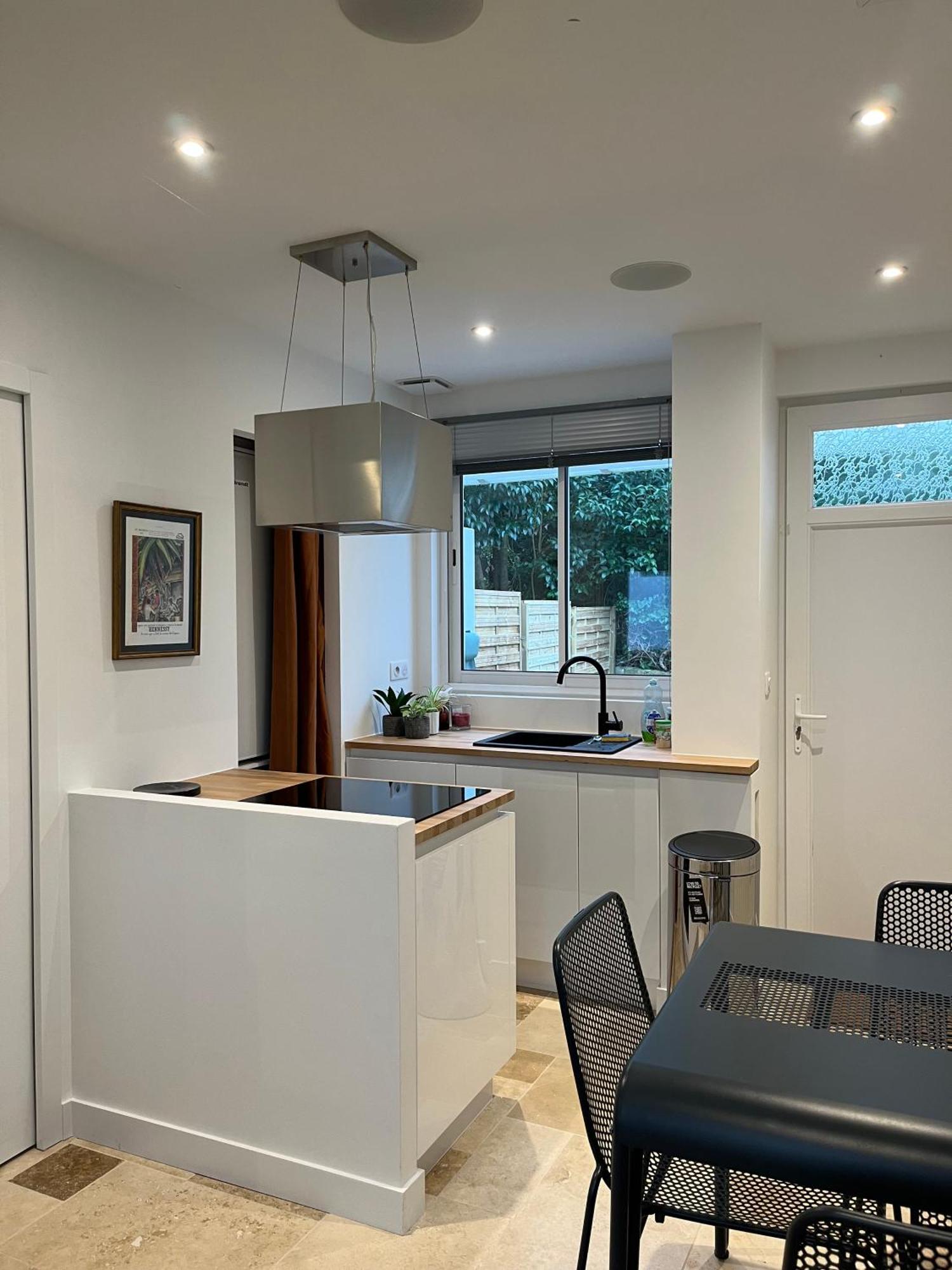 Loft Avec Terrasse Et Jardin Apartment Angouleme Bagian luar foto