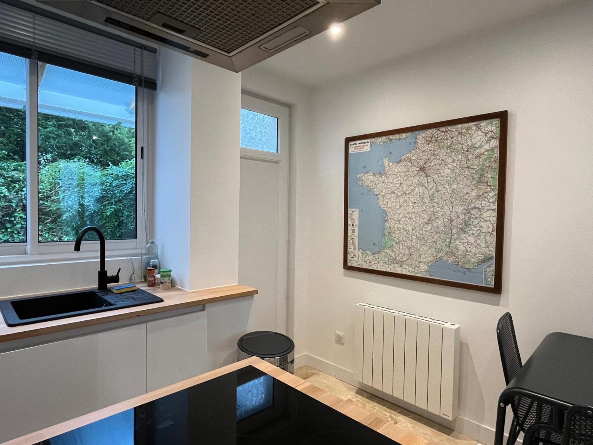 Loft Avec Terrasse Et Jardin Apartment Angouleme Bagian luar foto
